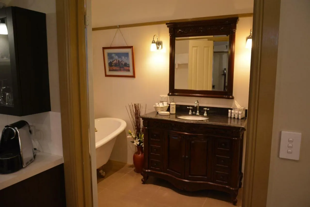 Bli Bli House Riverside Retreat Twin Waters Bed & Breakfast